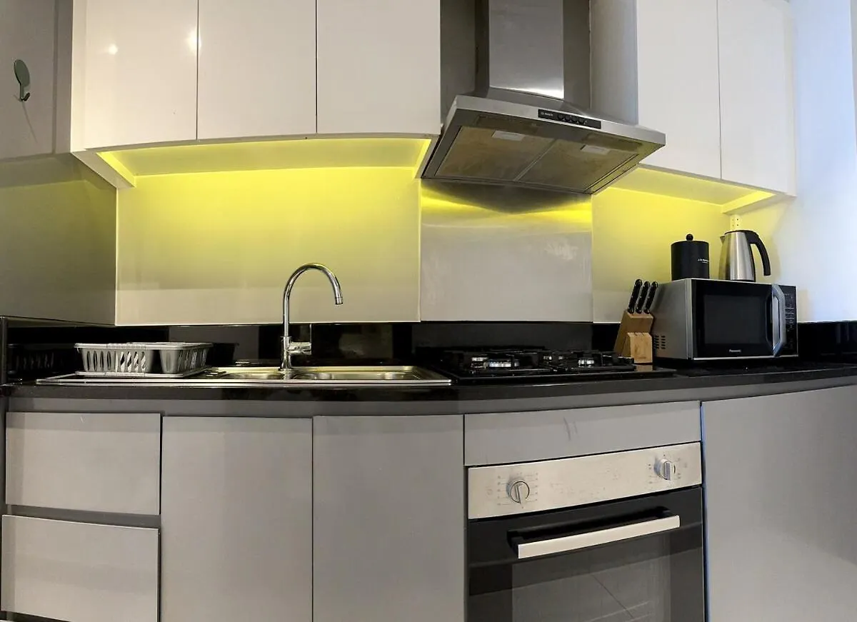 Luxury Studio Apartment In Downtown Dubai