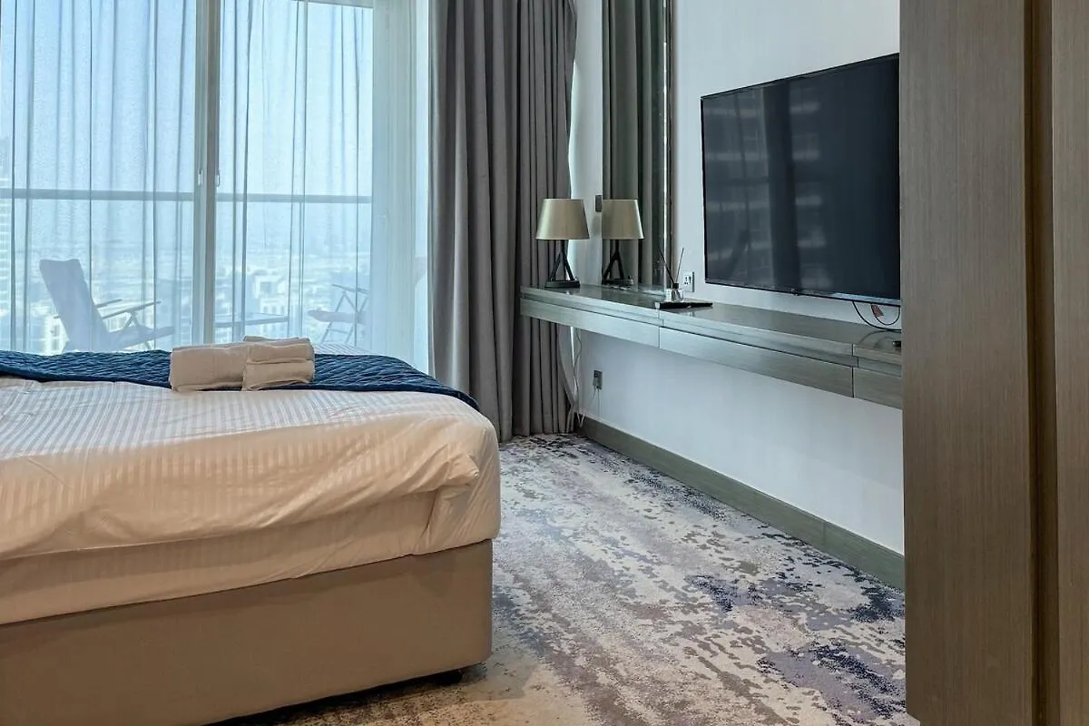 Luxury Studio Apartment In Downtown Dubai